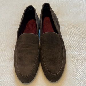 Munro Harrison Suede Loafers